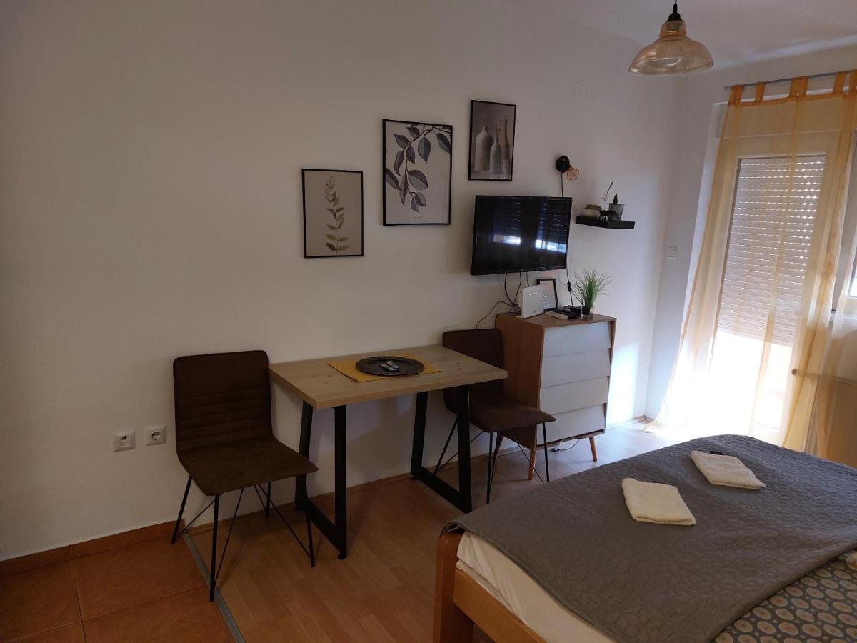 Apartman Kej Νόβι Σαντ Εξωτερικό φωτογραφία